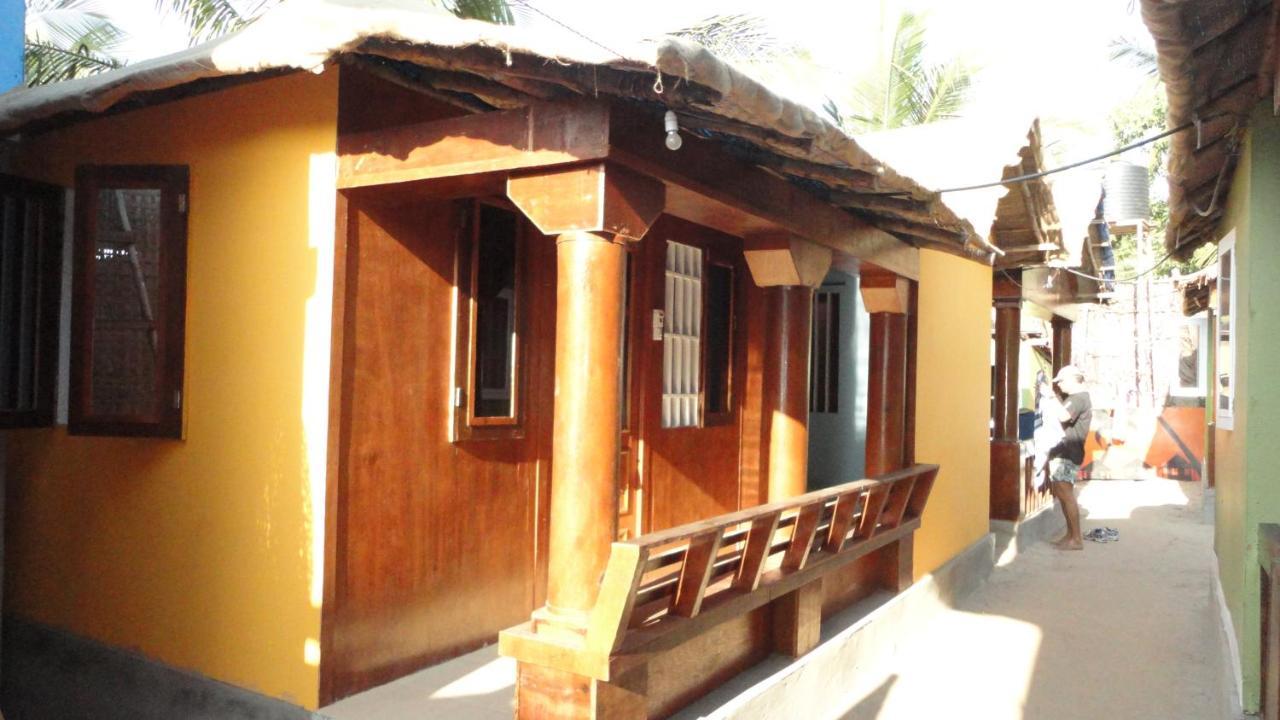 Casa Fiesta Sea Front Beach Huts Patnem Beach Exteriér fotografie