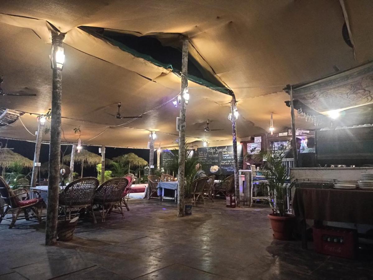 Casa Fiesta Sea Front Beach Huts Patnem Beach Exteriér fotografie