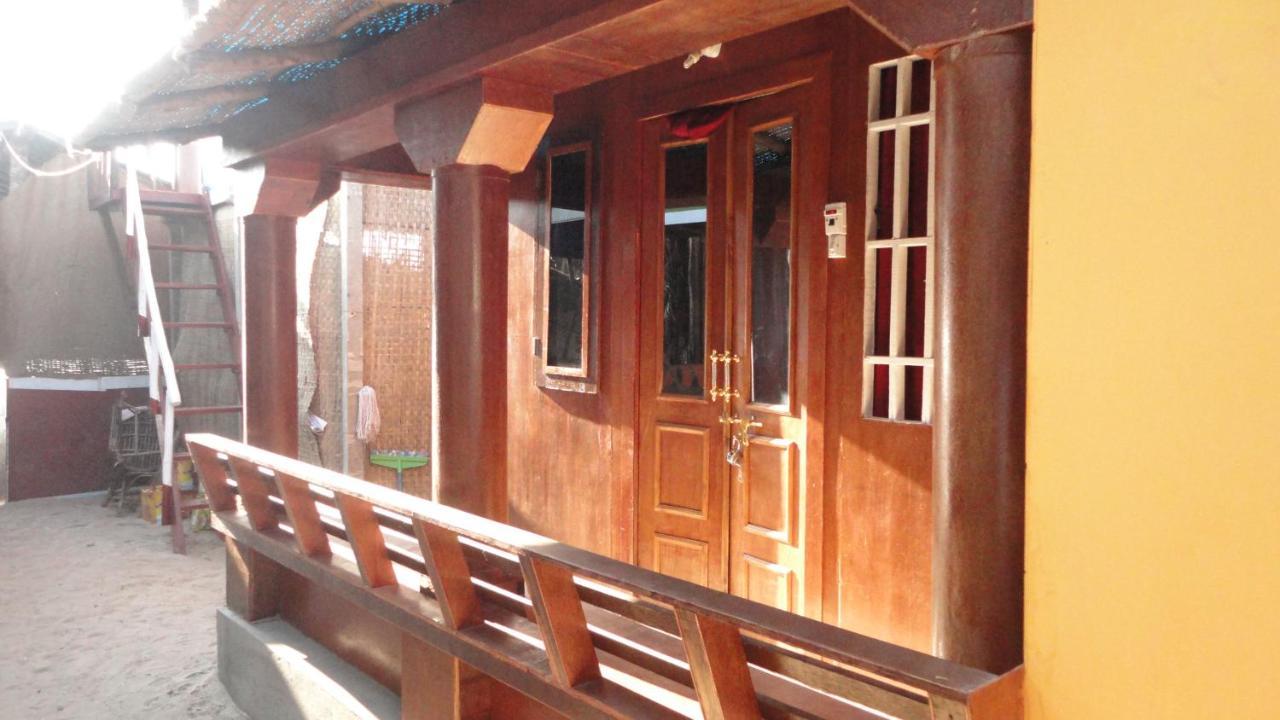 Casa Fiesta Sea Front Beach Huts Patnem Beach Exteriér fotografie