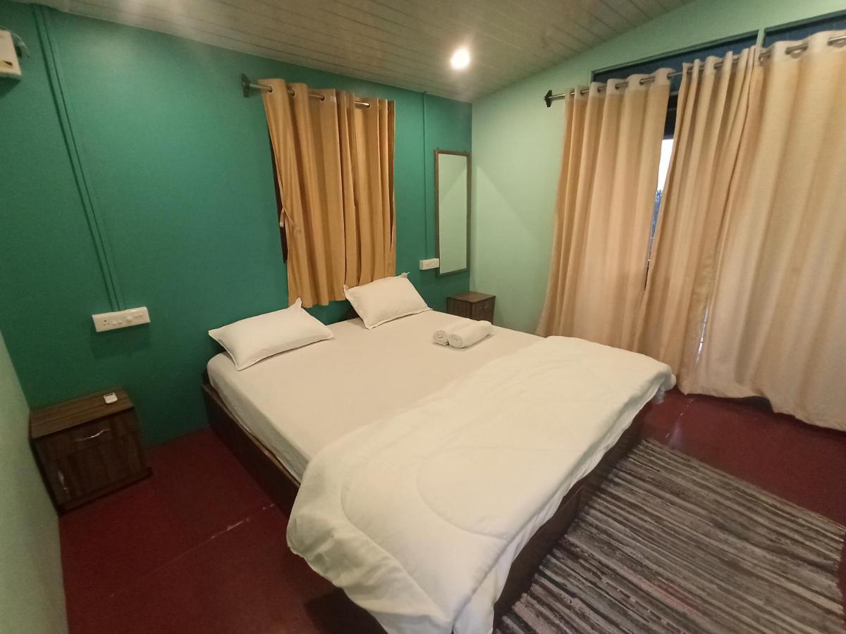 Casa Fiesta Sea Front Beach Huts Patnem Beach Exteriér fotografie